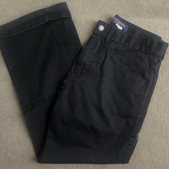 Louis Vuitton Women Jean - Picture 3 of 6